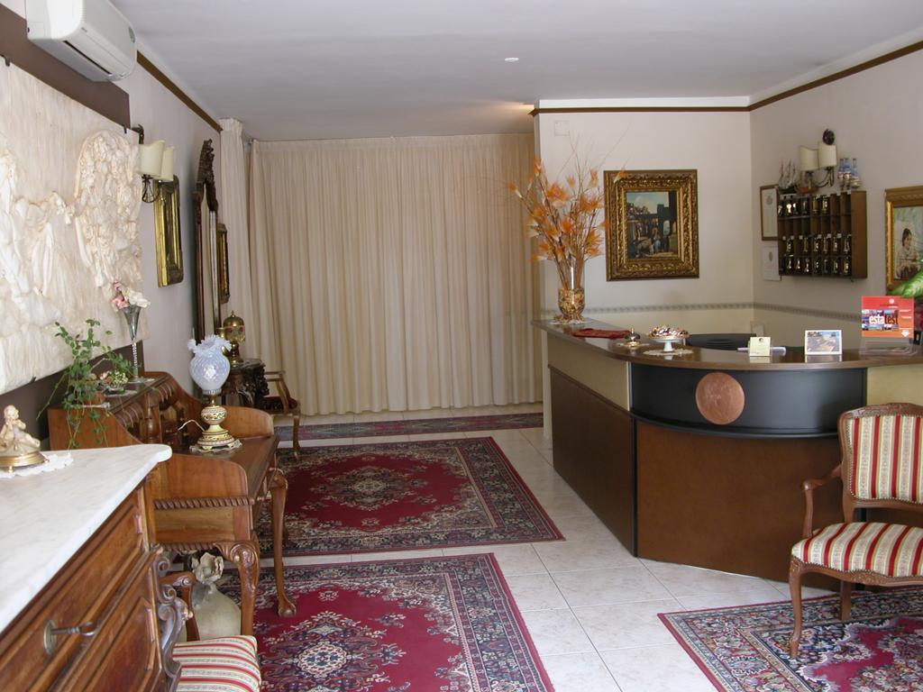 Hotel Canusium คาโนซา ดิ พูเจลีย ภายนอก รูปภาพ